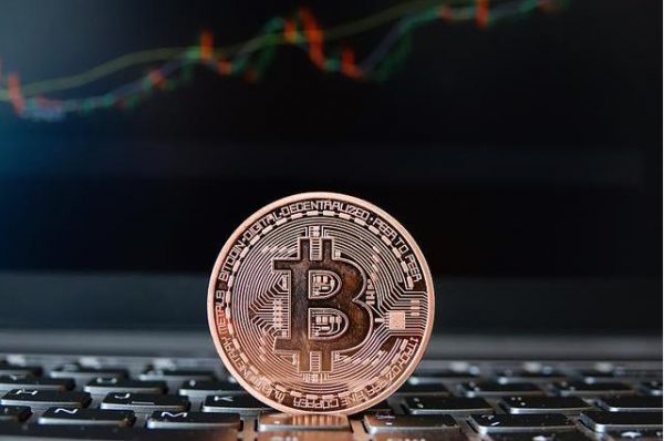 中心化交易所app盘点(去中心化交易所榜单汇总)-第1张图片-欧意下载